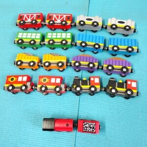 Melissa & Doug Wooden Train Cars 2 sets + Express Train Set
